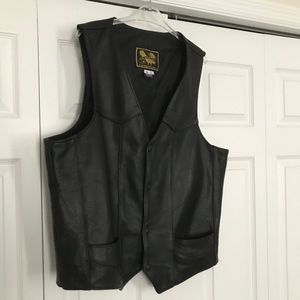 Men’s black leather vest